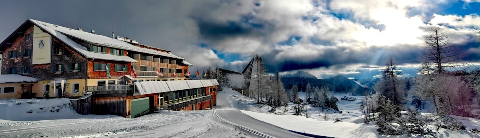 Skiegebiet Tauplitz mit Jugendgästehaus auf der Tasuplitzalm